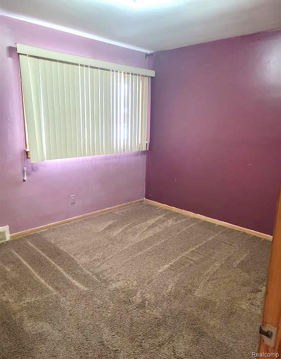 6554 Cronin Drive S, Dearborn Heights, MI 48127 — Photo 8