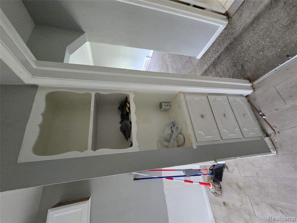18108 Waltham Street, Detroit, MI 48205 — Photo 11