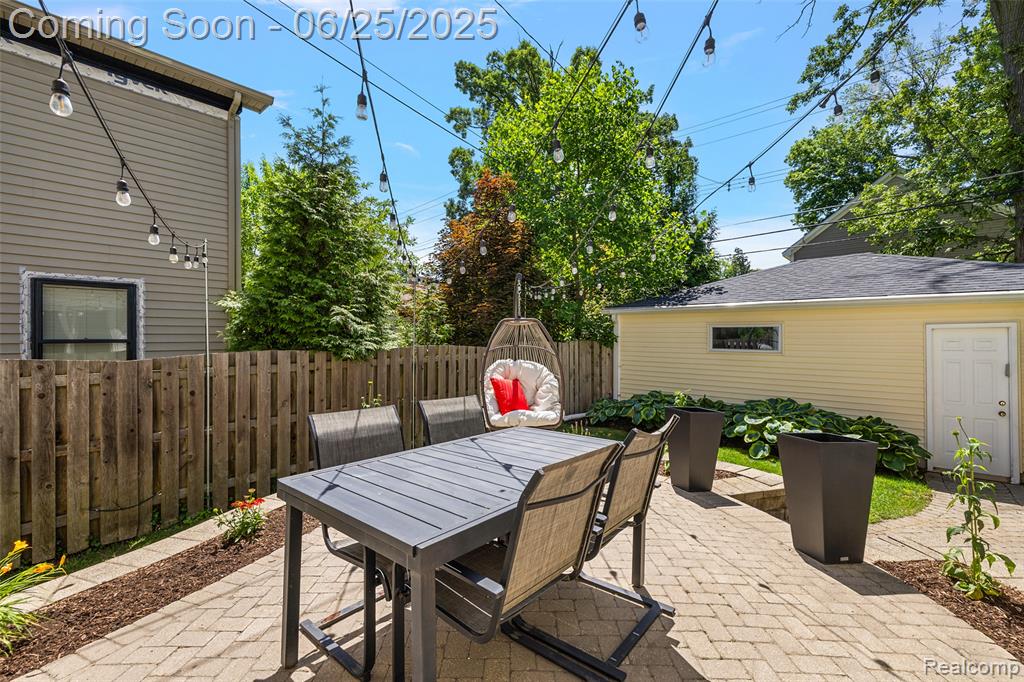 616 Bird Avenue, Birmingham, MI 48009 — Photo 21