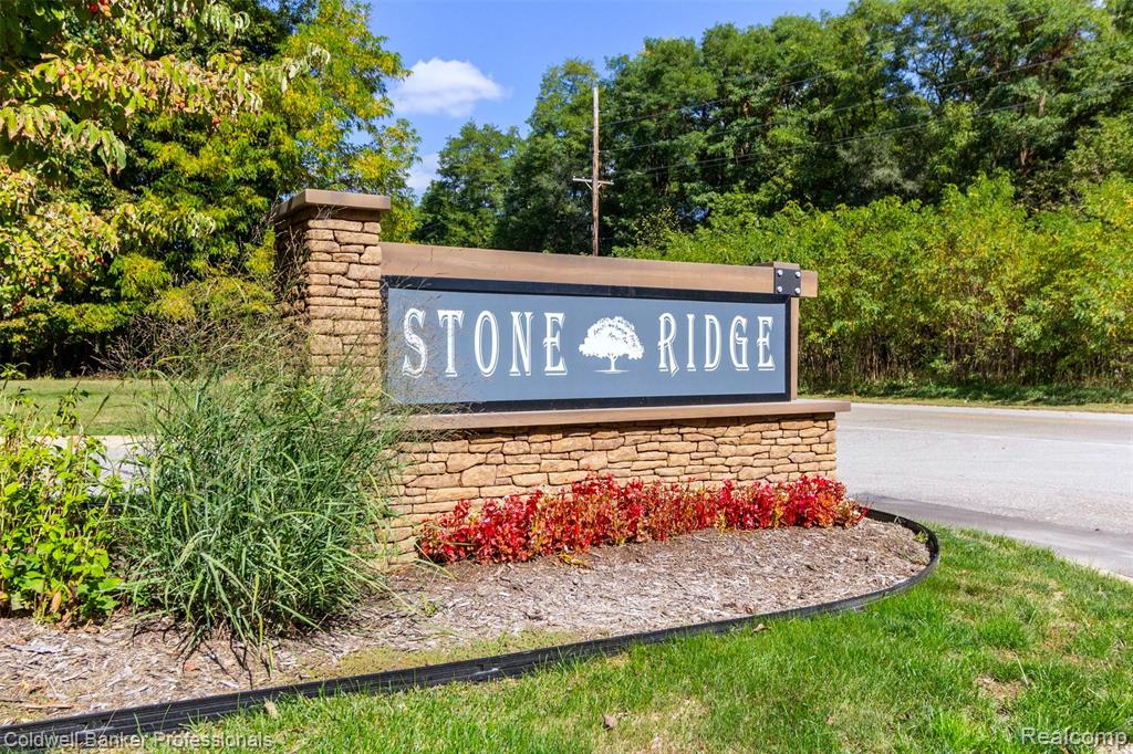 10820 Bouldercrest Drive N, South Lyon, MI 48178 — Photo 5
