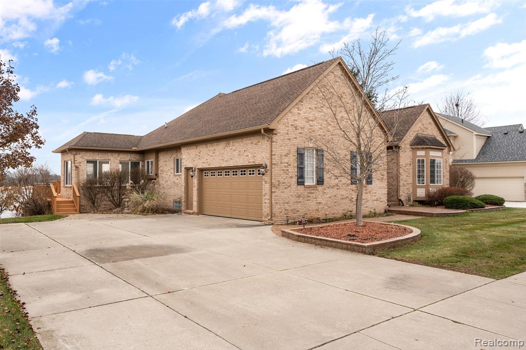 791 W Bay Shore Drive, Oxford, MI 48371 — Photo 3