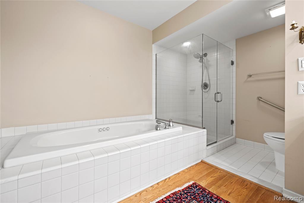 7277 Simsbury Drive, West Bloomfield, MI — Photo 27