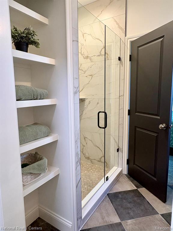 544 Springle Drive, Waterford, MI 48327 — Photo 12