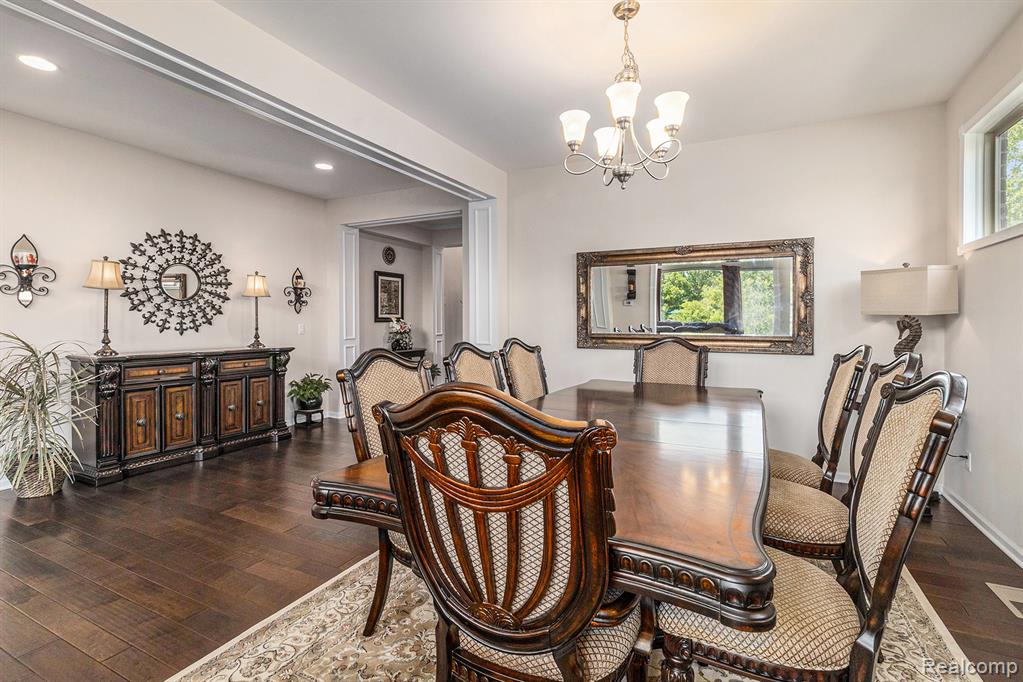 51068 Upland View Street, Canton, MI 48188 — Photo 4