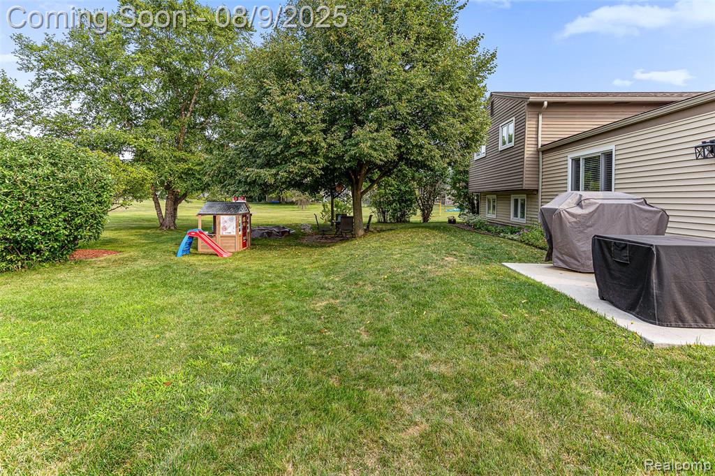 42579 Collingham Court, Canton, MI 48187 — Photo 25