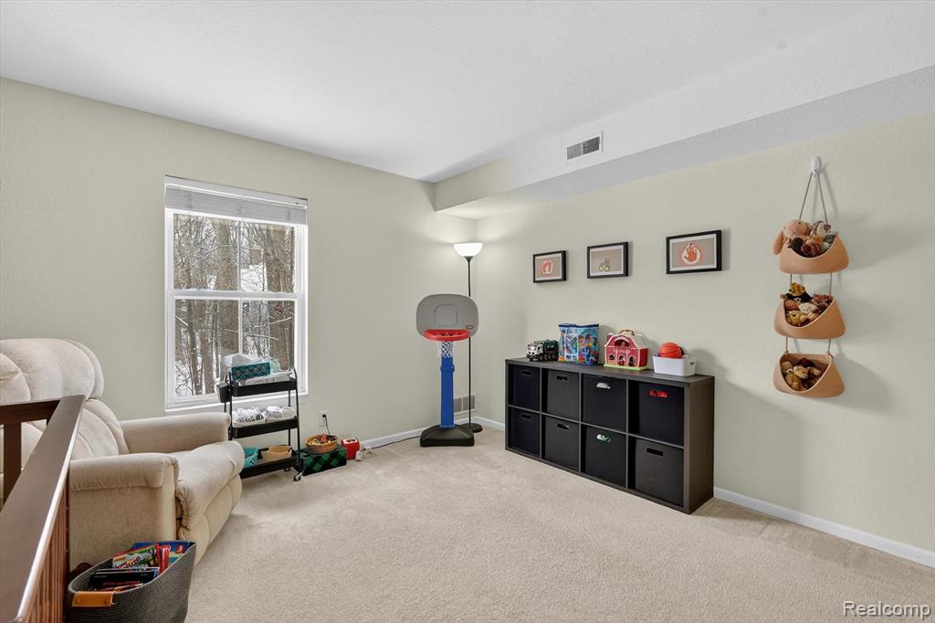 613 Curzon Court, 203, Howell, MI 48843 — Photo 26