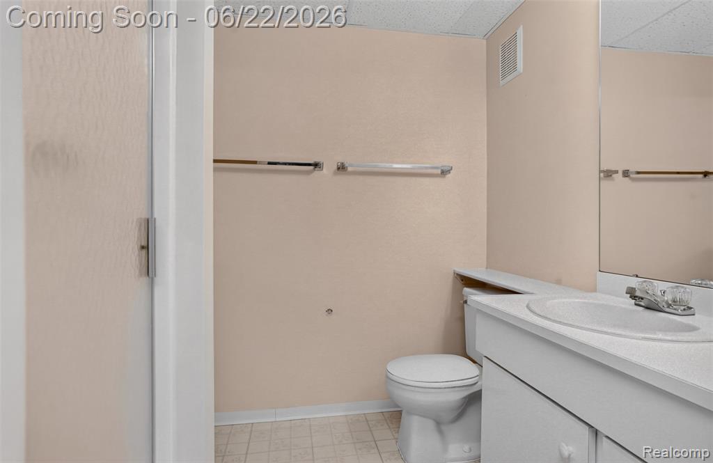 6190 Celeste Road, West Bloomfield, MI — Photo 29