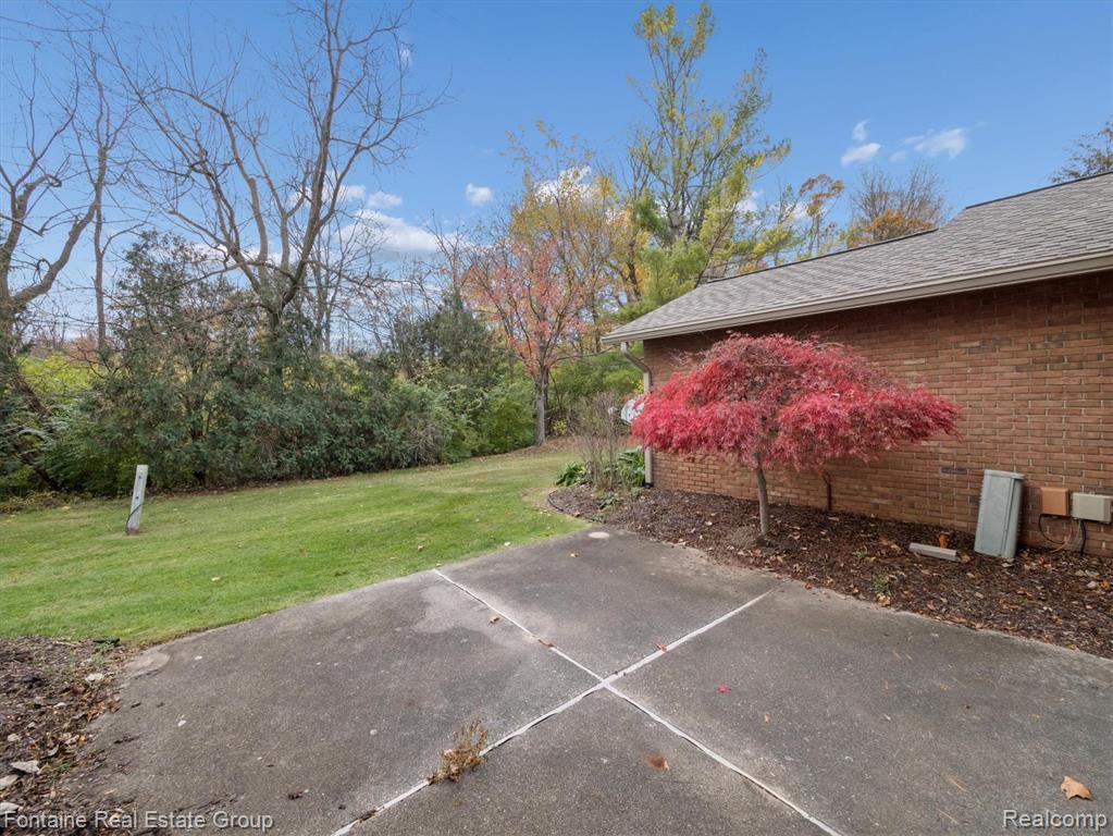 48124 Colony Farm Circle, Plymouth, MI 48170 — Photo 48