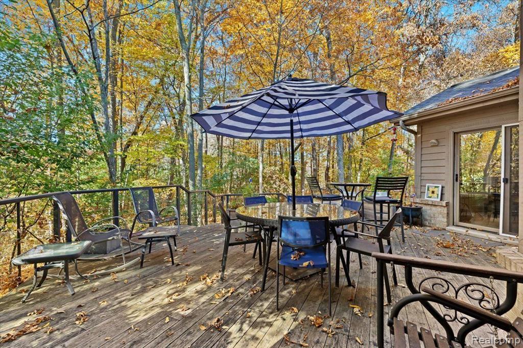 2193 TRILLIUM WOODS Drive, Ann Arbor, MI 48105 — Photo 43