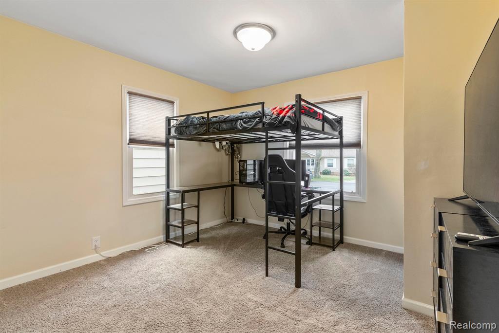 6086 N CROWN Street, Westland, MI — Photo 12