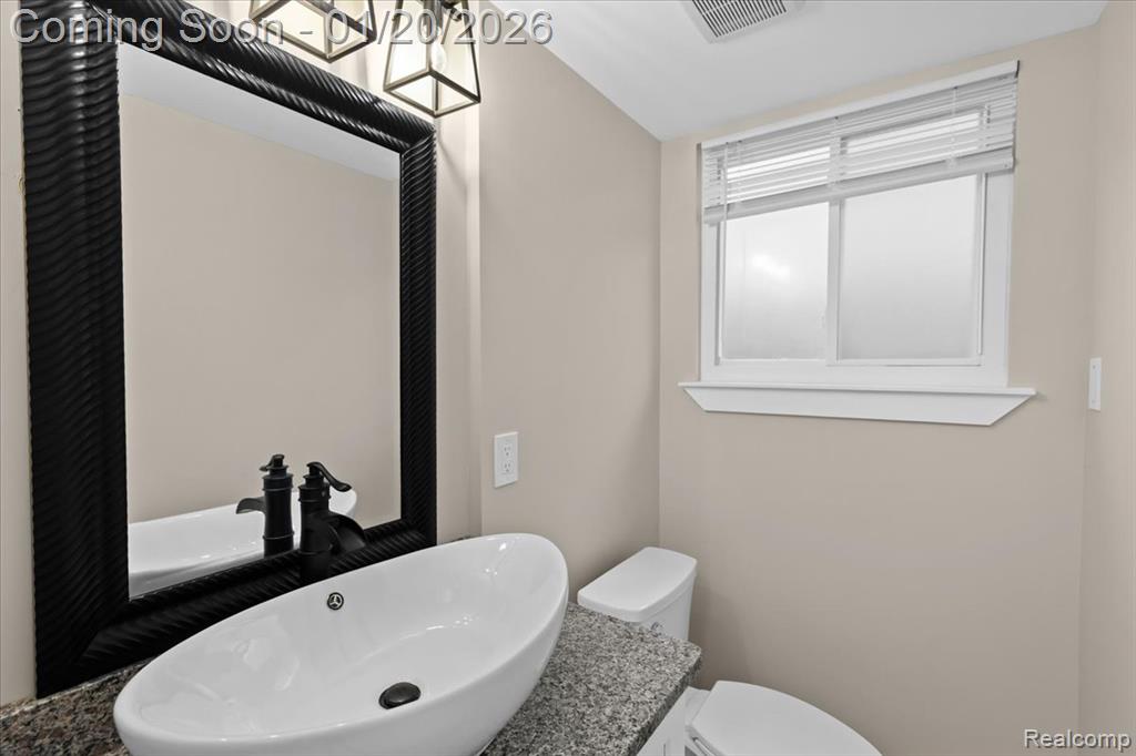 26044 Cherry Hill Road, Dearborn Heights, MI 48127 — Photo 23