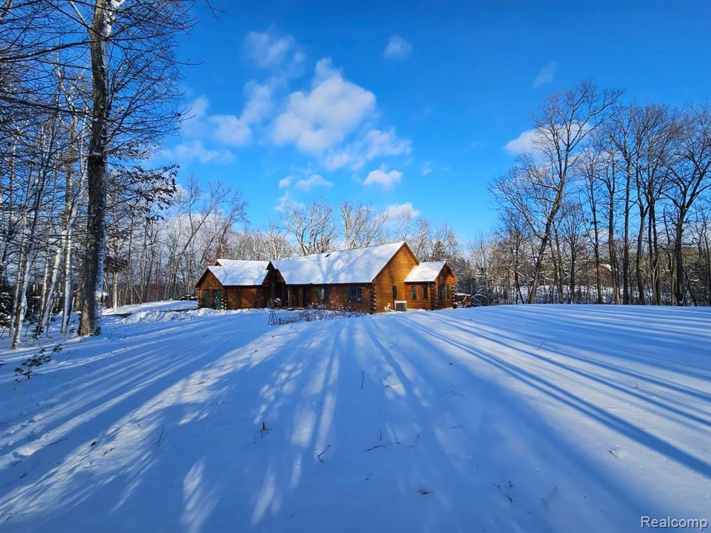 4693 Hegel Road, Goodrich Vlg, MI — Photo 49
