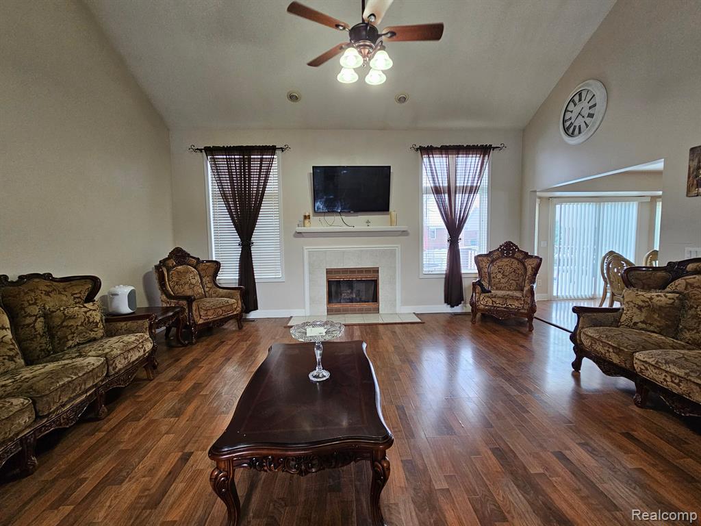 50452 MADISON Drive, Macomb, MI 48044 — Photo 4