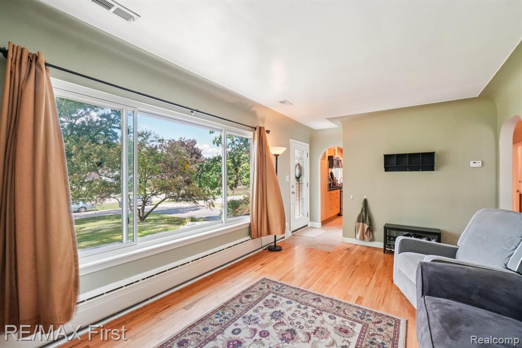 6024 Overlook, Clarkston, MI — Photo 9