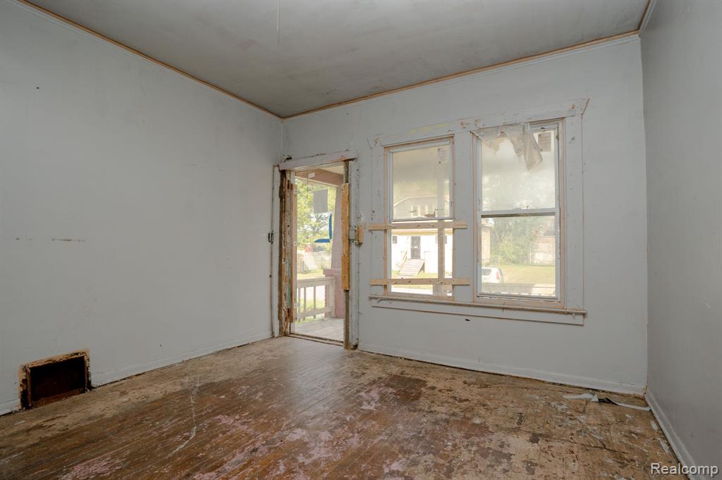 7169 Holmes Street, Detroit, MI 48210 — Photo 2