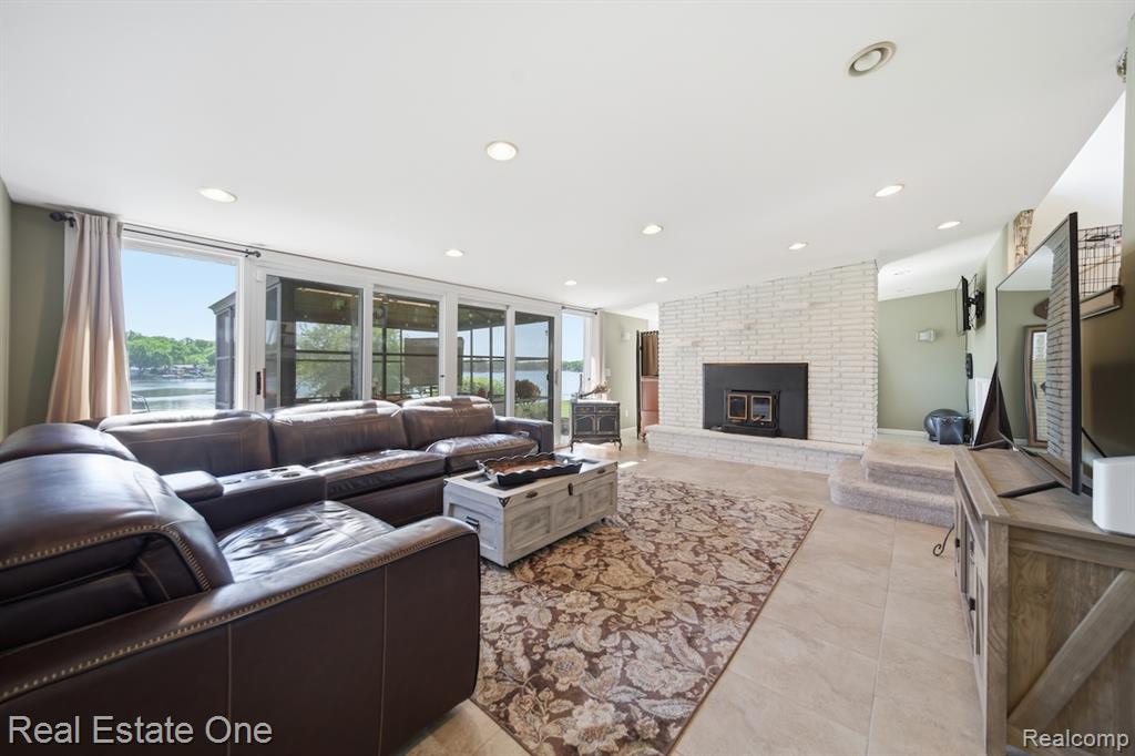 8080 Pine Ranch Drive, Brighton, MI 48114 — Photo 26