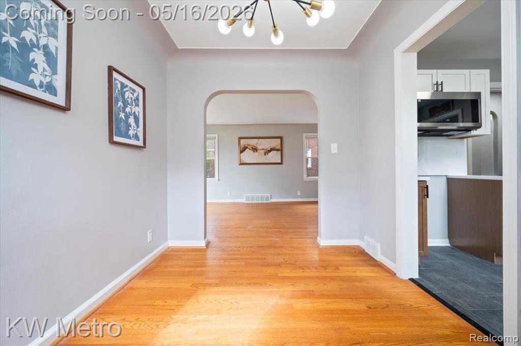 654 Kings Highway, Lincoln Park, MI 48146 — Photo 10
