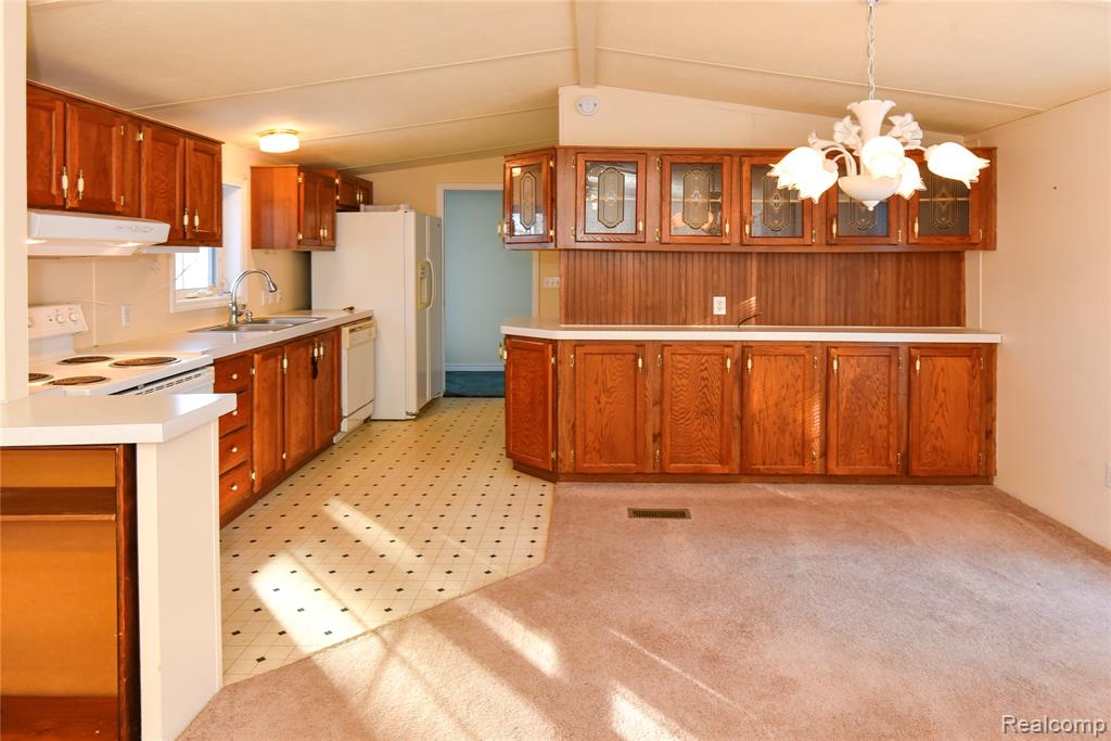 1094 Blamer Road, Fairview, MI 48621 — Photo 31