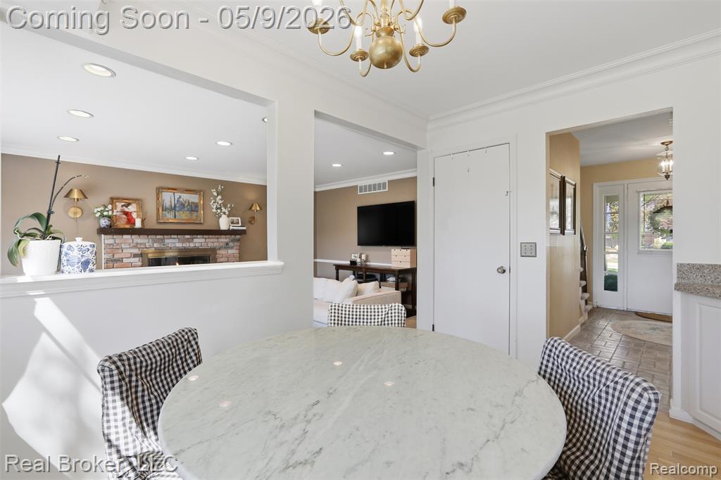 5037 Bantry Drive, West Bloomfield, MI — Photo 18