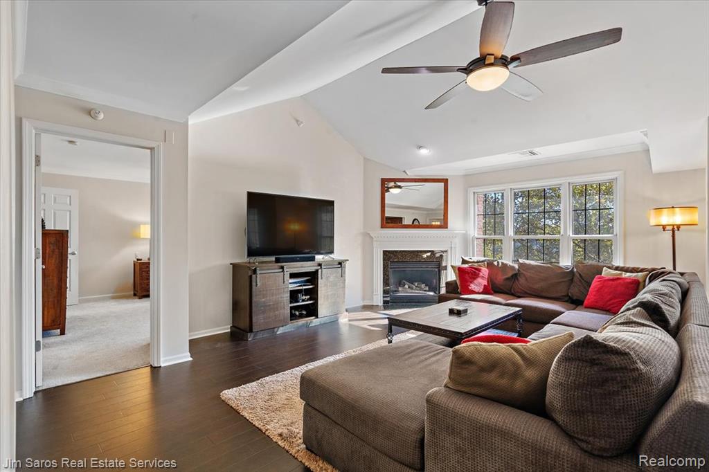74 Pointe Park Place, Grosse Pointe Park, MI 48230 — Photo 11