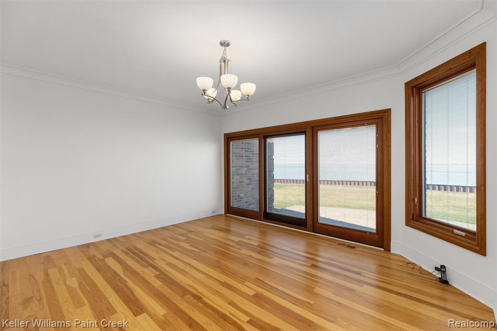 37580 Lakeshore Drive, Harrison Township, MI — Photo 27