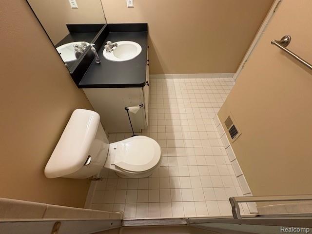 42717 Richmond Drive, Sterling Heights, MI 48313 — Photo 16