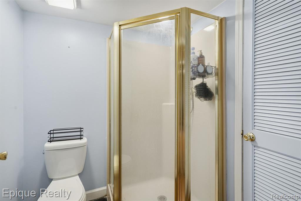 521 Carberry Hill, Brighton, MI 48116 — Photo 15