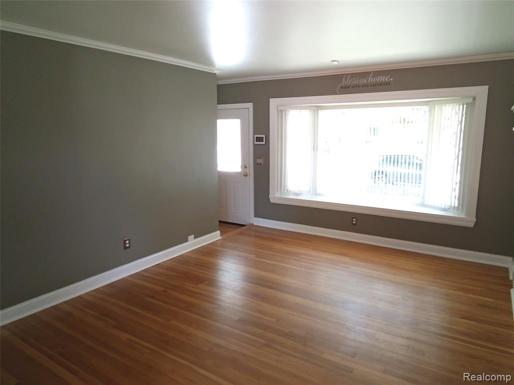 8283 Christine Street, Warren, MI 48093 — Photo 4