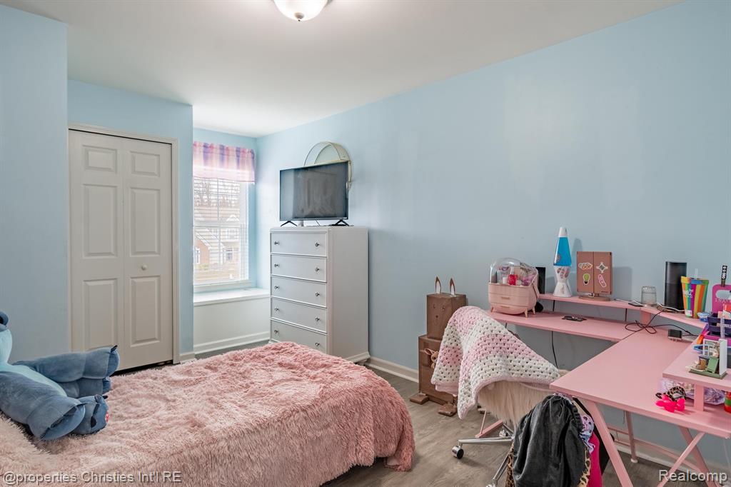 5946 OAK BEND Court, Howell, MI 48843 — Photo 42