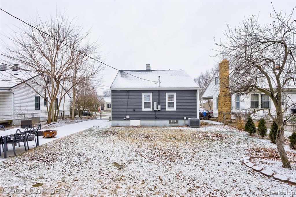 426 ALLEN Avenue, Clawson, MI — Photo 38