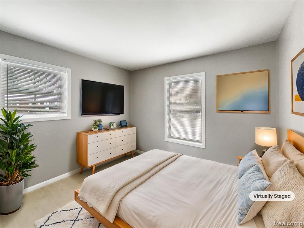 3674 OAKWOOD Street, Ann Arbor, MI 48104 — Photo 4