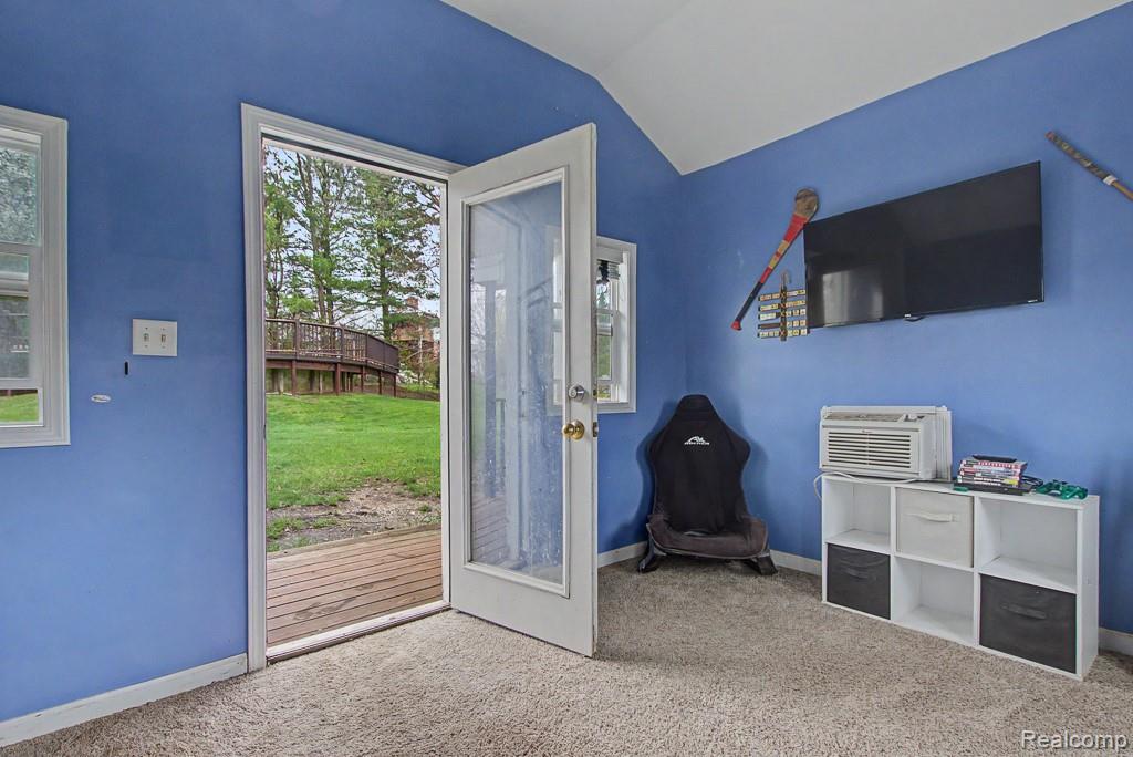 1160 S Garner Road, Milford, MI 48380 — Photo 45