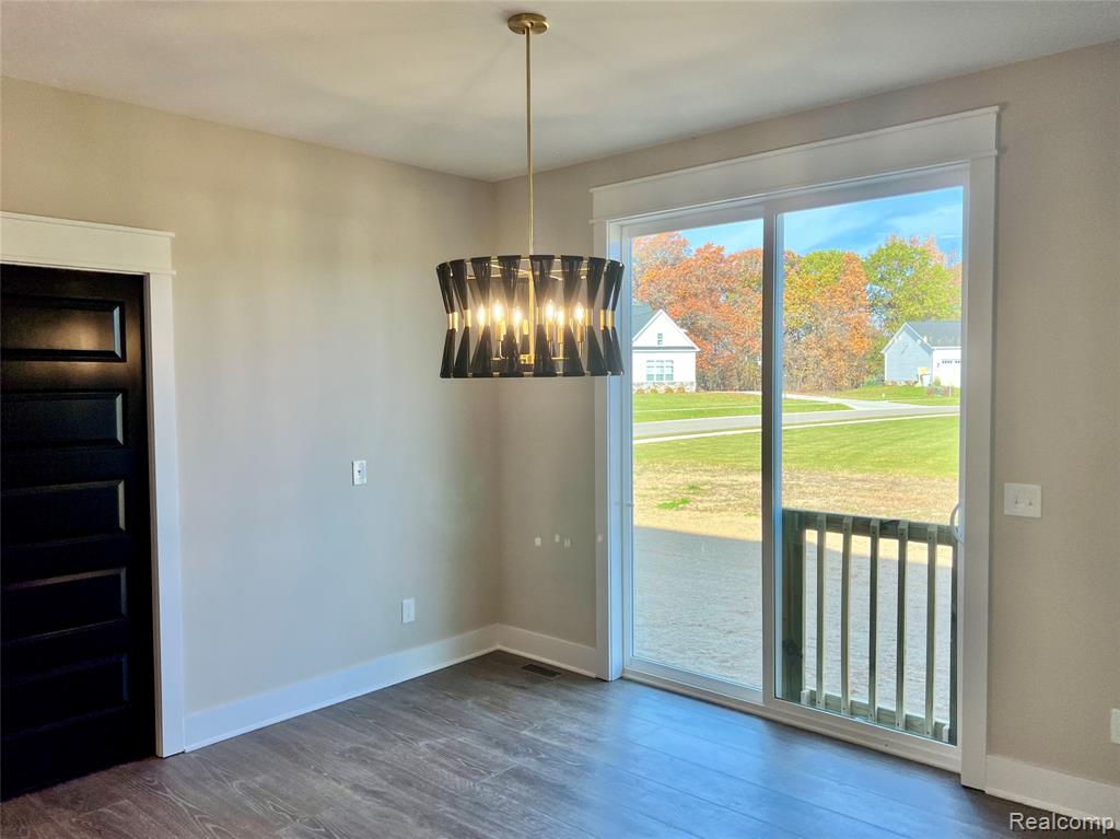 5382 Spring Meadows Way Drive, Linden, MI 48451 — Photo 10