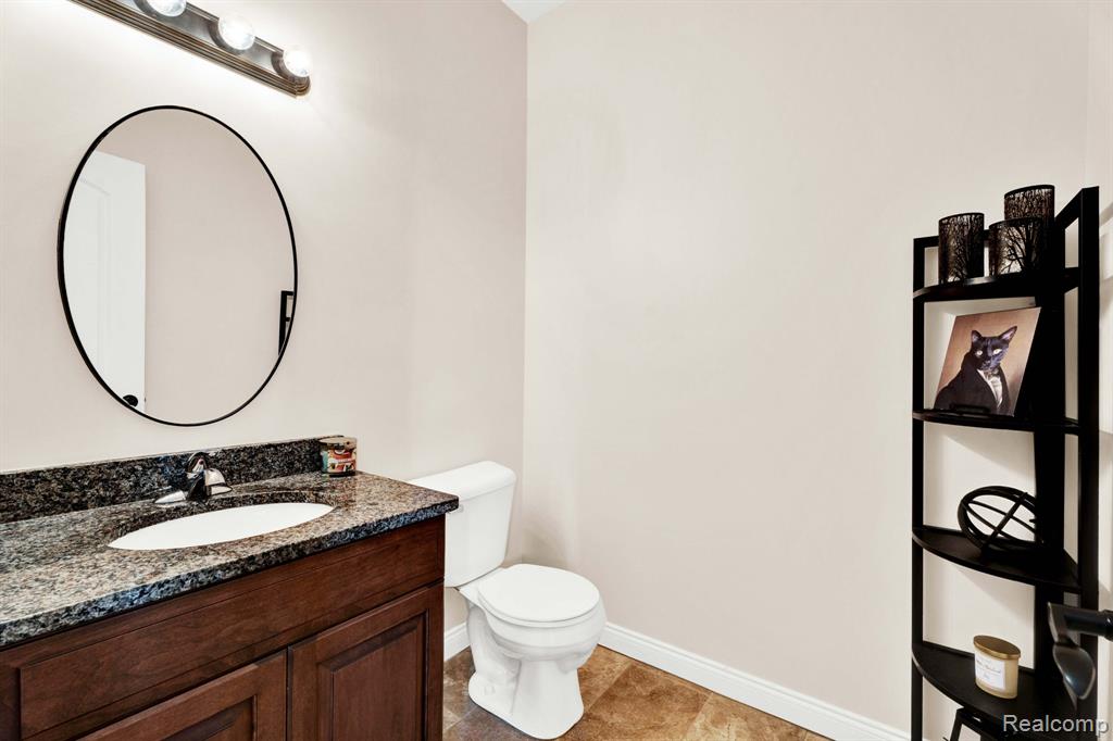 50093 Oakbrooke Drive, New Baltimore, MI 48047 — Photo 14
