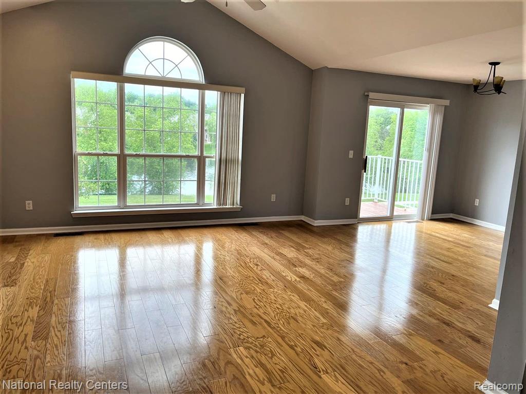 16704 DOVER Drive, Northville, MI 48168 — Photo 6