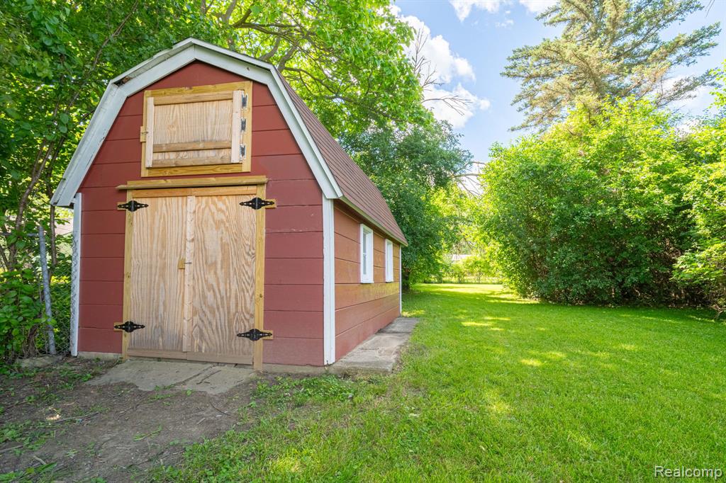 3353 Augusta Street, Flint, MI 48532 — Photo 6