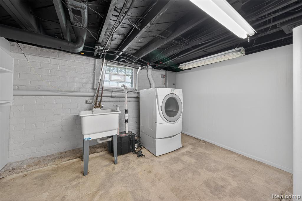 529 E Lincoln Avenue, Royal Oak, MI 48067 — Photo 22