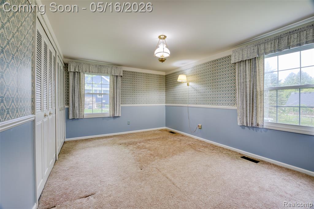 6295 Vernmoor Drive, Troy, MI 48098 — Photo 24