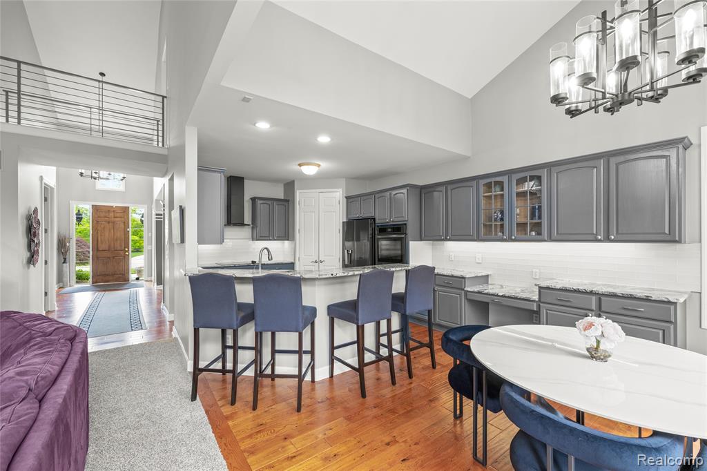 51037 Weston Drive, Plymouth, MI 48170 — Photo 9