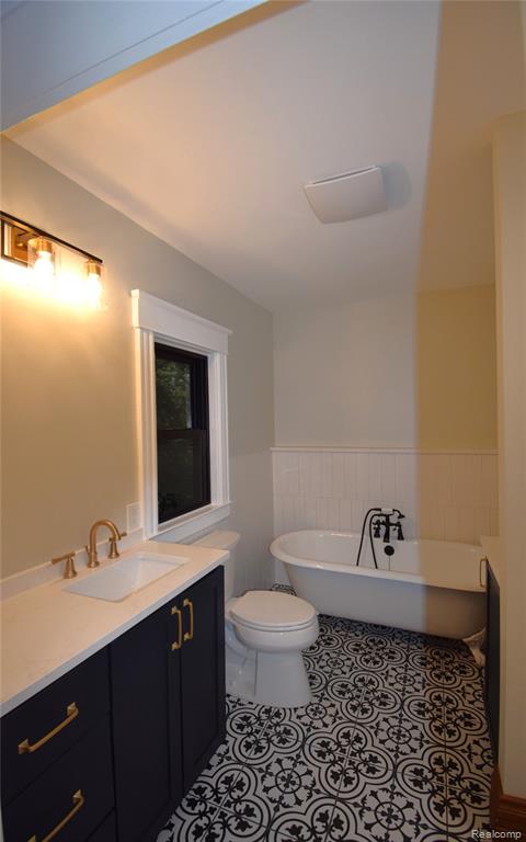 45669 Cass Avenue, Utica, MI 48317 — Photo 24