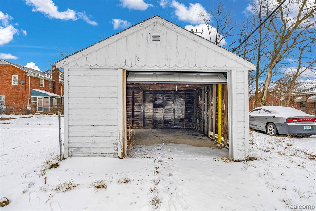 10802 and 10808 Nottingham Road, Detroit, MI 48224 — Photo 23
