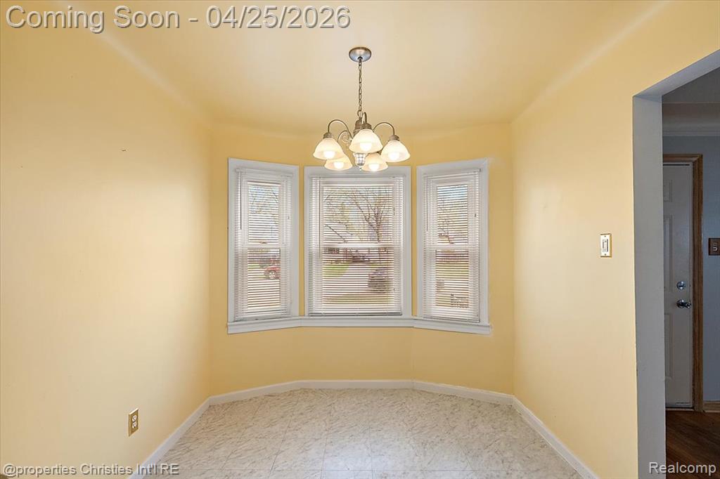 25373 Ivanhoe, Redford, MI 48239 — Photo 16