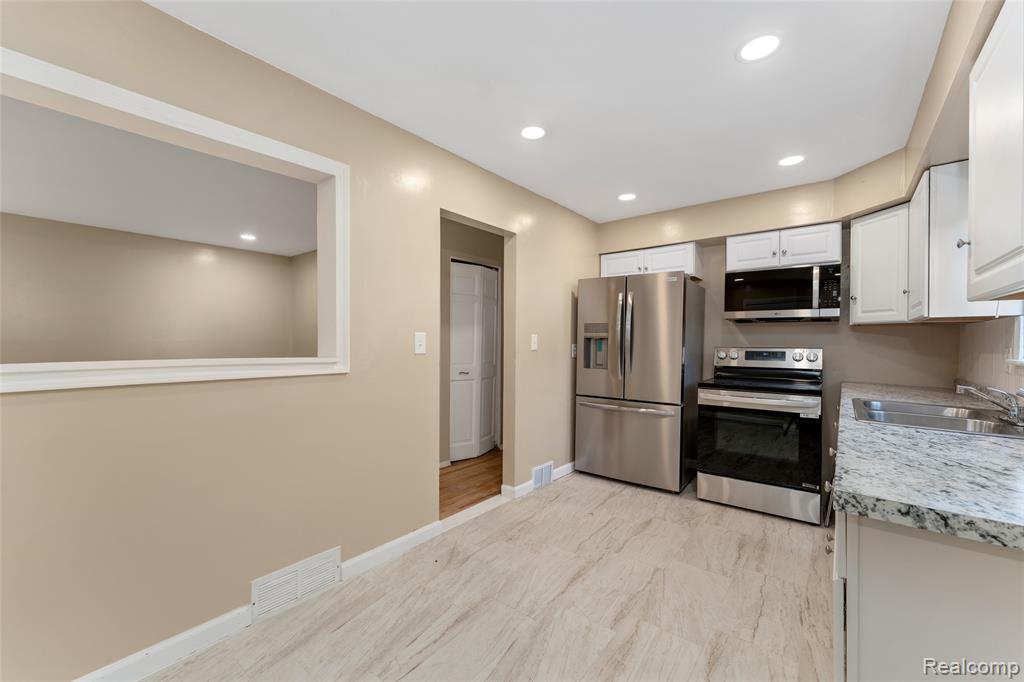 18547 Anglin Street, Detroit, MI 48234 — Photo 9