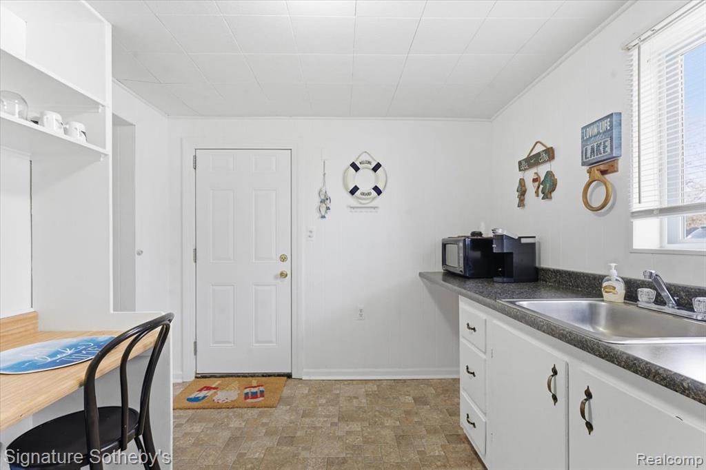 6997 Lakeshore Road, Lexington, MI 48450 — Photo 49