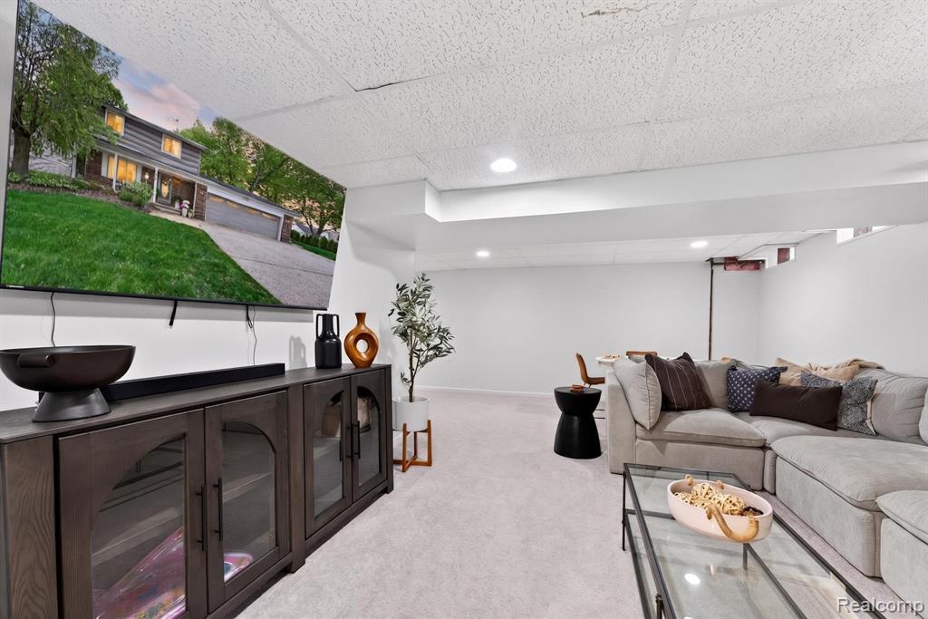 39815 Scottsdale Drive, Canton, MI 48188 — Photo 22