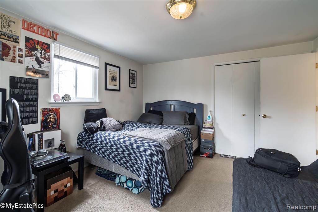 9912 AUBURNDALE Street, Livonia, MI 48150 — Photo 19