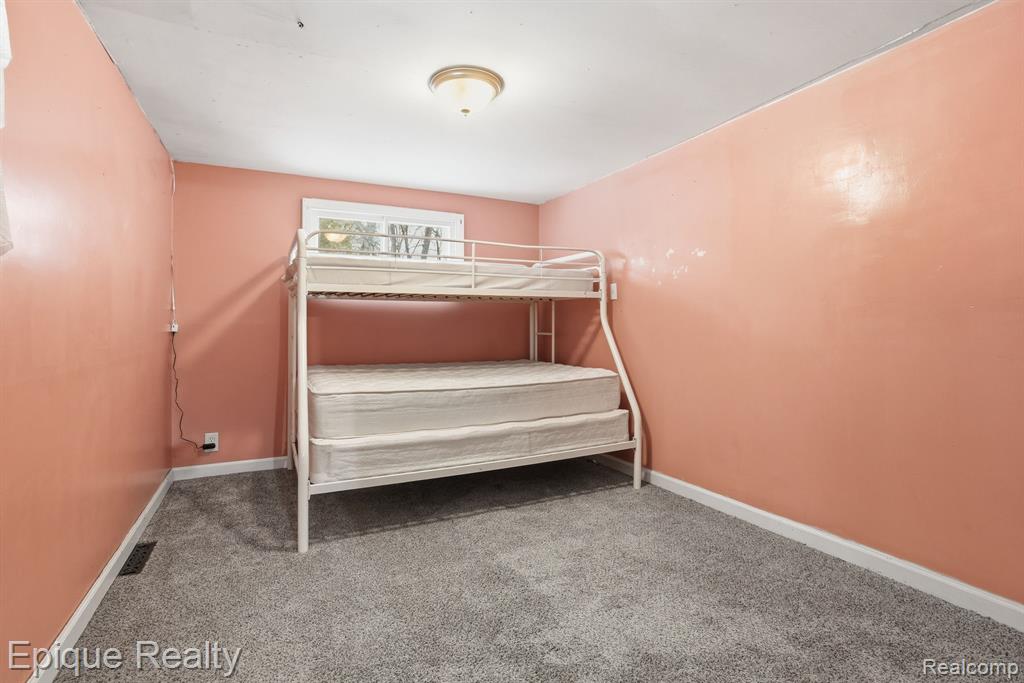 4120 Velma Drive, Fort Gratiot, MI 48059 — Photo 9