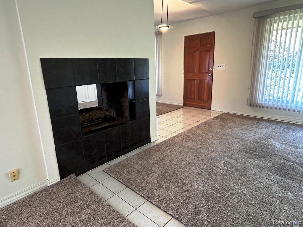 6660 W DARTMOOR Road, West Bloomfield, MI — Photo 9