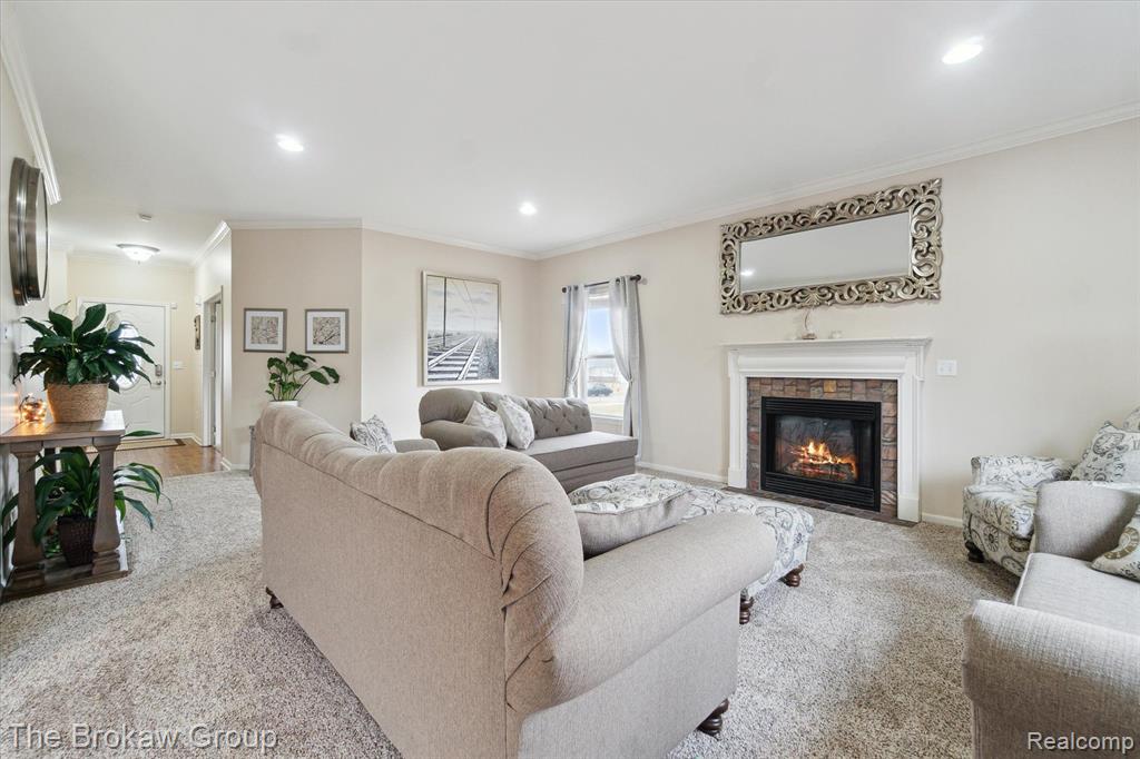 5232 NORTHWOOD Road, Grand Blanc, MI 48439 — Photo 13
