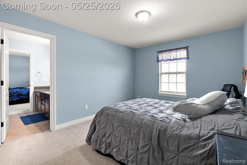 695 Dennison Court, Oakland, MI — Photo 31